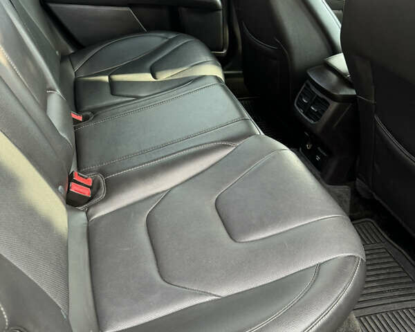 Серый Форд Фьюжн, объемом двигателя 2 л и пробегом 226 тыс. км за 11275 $, фото 11 на Automoto.ua