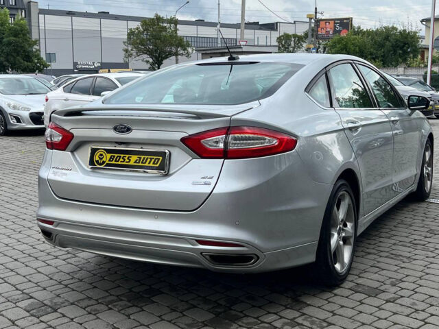 Серый Форд Фьюжн, объемом двигателя 2 л и пробегом 156 тыс. км за 10900 $, фото 2 на Automoto.ua