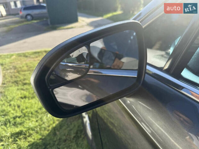 Сірий Форд Фьюжен, об'ємом двигуна 2.49 л та пробігом 233 тис. км за 7200 $, фото 11 на Automoto.ua