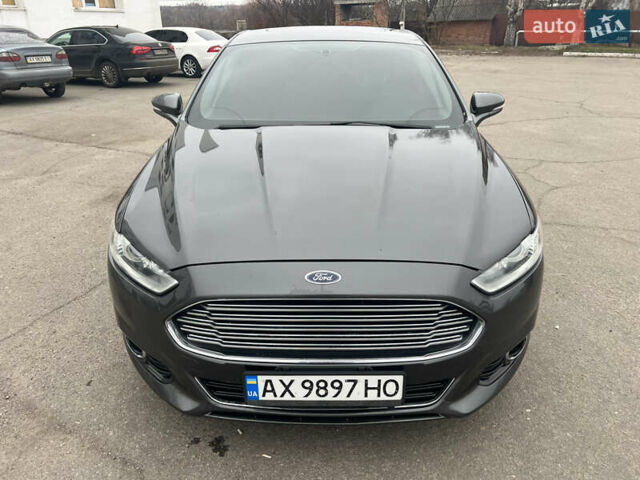 Серый Форд Фьюжн, объемом двигателя 2 л и пробегом 140 тыс. км за 13400 $, фото 18 на Automoto.ua