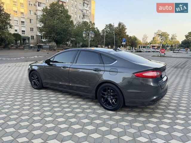 Сірий Форд Фьюжен, об'ємом двигуна 2.49 л та пробігом 204 тис. км за 9999 $, фото 11 на Automoto.ua