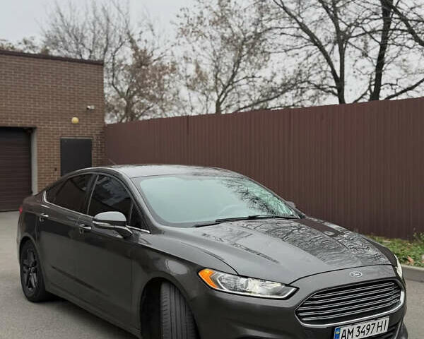 Сірий Форд Фьюжен, об'ємом двигуна 2.49 л та пробігом 175 тис. км за 7950 $, фото 6 на Automoto.ua