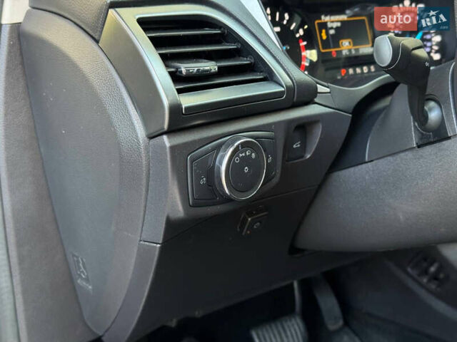 Сірий Форд Фьюжен, об'ємом двигуна 2.49 л та пробігом 270 тис. км за 7999 $, фото 23 на Automoto.ua