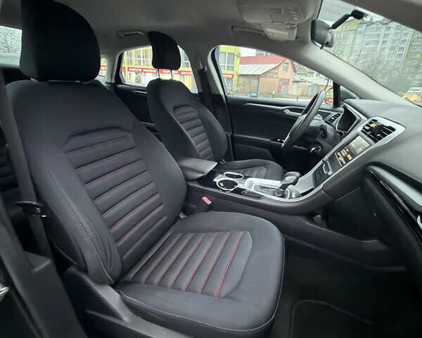 Серый Форд Фьюжн, объемом двигателя 1.5 л и пробегом 96 тыс. км за 10500 $, фото 13 на Automoto.ua