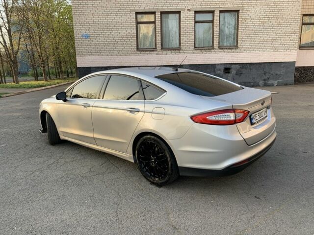 Серый Форд Фьюжн, объемом двигателя 2.5 л и пробегом 92 тыс. км за 11000 $, фото 4 на Automoto.ua