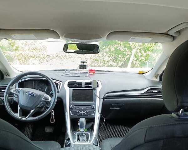 Форд Фьюжн 2015 в Ужгороде на Automoto.ua Серый Форд Фьюжн, объемом двигателя 2.5 л и пробегом 222 тыс. км за 10500 $, фото 11 на Automoto.ua