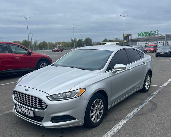 Серый Форд Фьюжн, объемом двигателя 2.5 л и пробегом 284 тыс. км за 8850 $, фото 4 на Automoto.ua