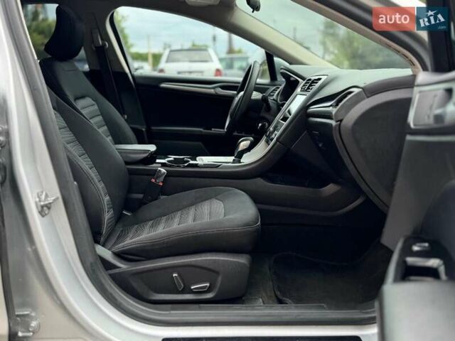 Серый Форд Фьюжн, объемом двигателя 2.5 л и пробегом 270 тыс. км за 8890 $, фото 47 на Automoto.ua