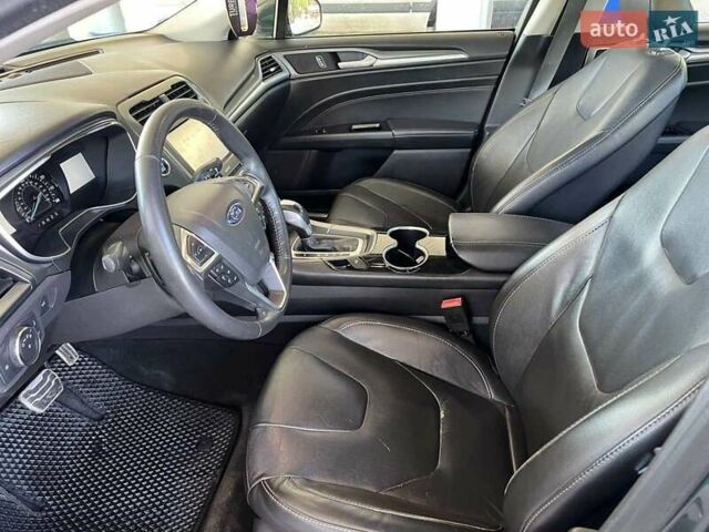 Форд Фьюжн 2015 в Николаеве на Automoto.ua Серый Форд Фьюжн, объемом двигателя 2 л и пробегом 208 тыс. км за 10900 $, фото 19 на Automoto.ua