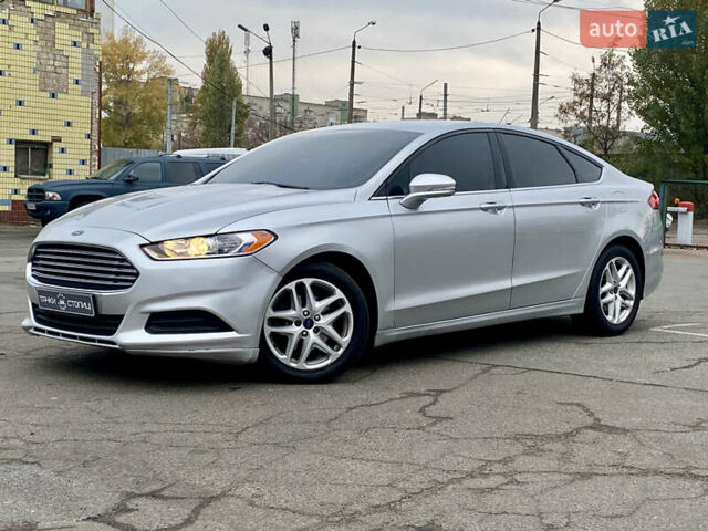 Серый Форд Фьюжн, объемом двигателя 2.49 л и пробегом 194 тыс. км за 9300 $, фото 9 на Automoto.ua