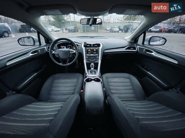 Серый Форд Фьюжн, объемом двигателя 2.49 л и пробегом 194 тыс. км за 9300 $, фото 23 на Automoto.ua