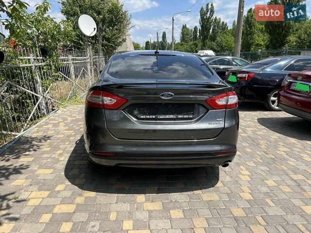 Сірий Форд Фьюжен, об'ємом двигуна 2 л та пробігом 187 тис. км за 12499 $, фото 30 на Automoto.ua