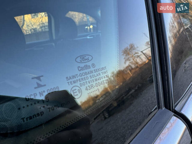 Сірий Форд Фьюжен, об'ємом двигуна 1.5 л та пробігом 248 тис. км за 7900 $, фото 28 на Automoto.ua