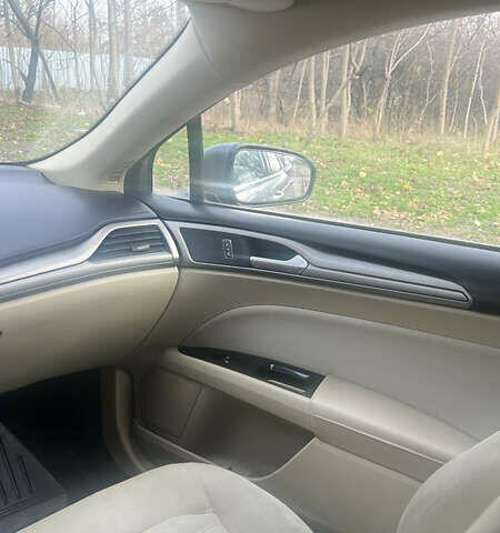 Сірий Форд Фьюжен, об'ємом двигуна 2 л та пробігом 138 тис. км за 11200 $, фото 13 на Automoto.ua