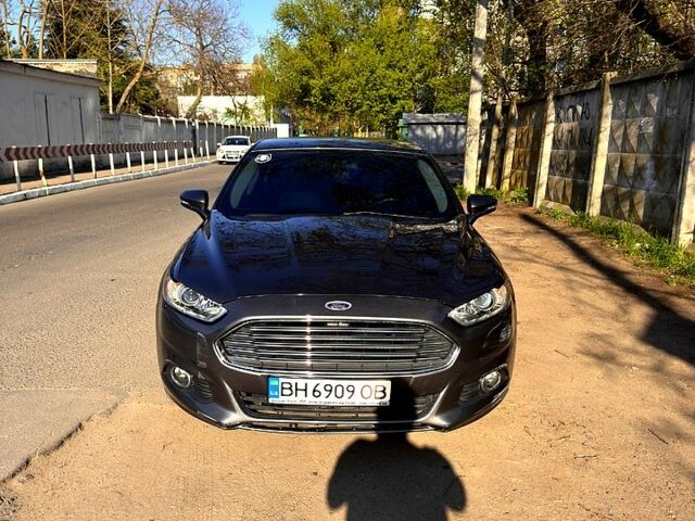 Серый Форд Фьюжн, объемом двигателя 2.5 л и пробегом 107 тыс. км за 9300 $, фото 7 на Automoto.ua