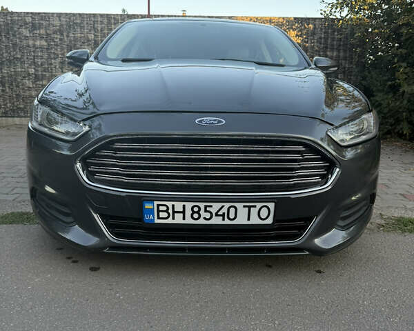 Серый Форд Фьюжн, объемом двигателя 2.49 л и пробегом 150 тыс. км за 9500 $, фото 1 на Automoto.ua