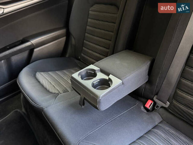 Сірий Форд Фьюжен, об'ємом двигуна 2.49 л та пробігом 270 тис. км за 7999 $, фото 38 на Automoto.ua