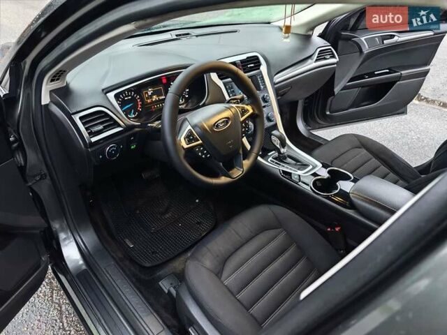 Серый Форд Фьюжн, объемом двигателя 2.49 л и пробегом 180 тыс. км за 9999 $, фото 23 на Automoto.ua