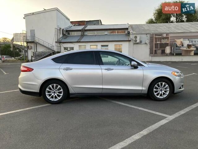 Серый Форд Фьюжн, объемом двигателя 2.5 л и пробегом 190 тыс. км за 9600 $, фото 5 на Automoto.ua