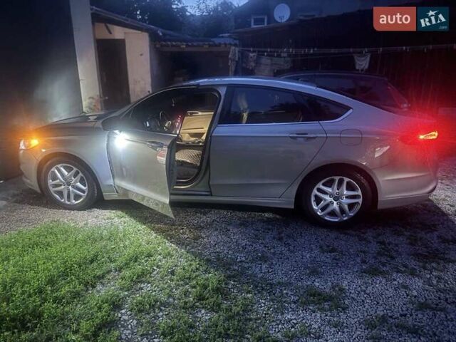 Сірий Форд Фьюжен, об'ємом двигуна 2.5 л та пробігом 240 тис. км за 10000 $, фото 3 на Automoto.ua