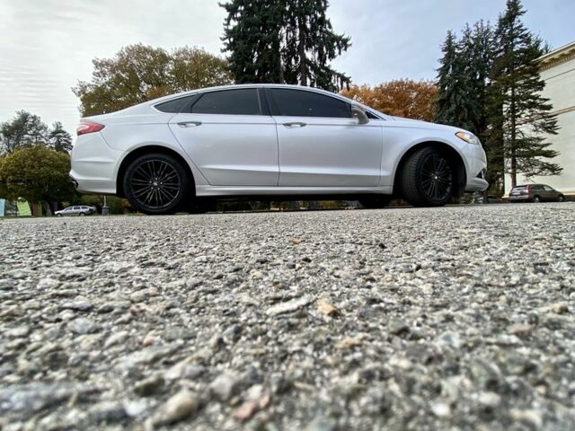 Сірий Форд Фьюжен, об'ємом двигуна 2 л та пробігом 167 тис. км за 12600 $, фото 13 на Automoto.ua