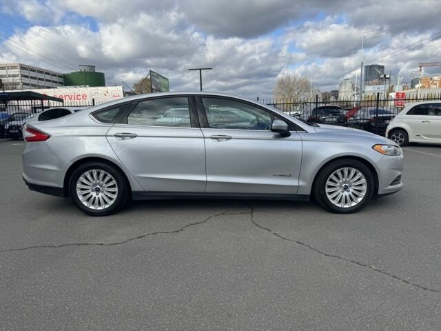 Серый Форд Фьюжн, объемом двигателя 2 л и пробегом 3 тыс. км за 11000 $, фото 3 на Automoto.ua