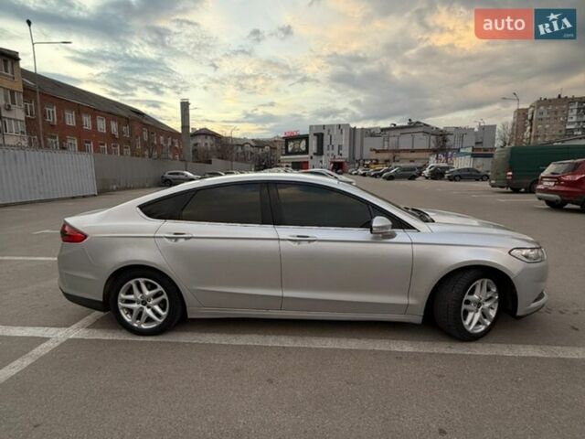 Серый Форд Фьюжн, объемом двигателя 2.49 л и пробегом 198 тыс. км за 9300 $, фото 3 на Automoto.ua