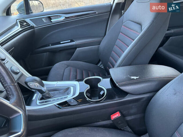 Сірий Форд Фьюжен, об'ємом двигуна 1.5 л та пробігом 248 тис. км за 7900 $, фото 38 на Automoto.ua