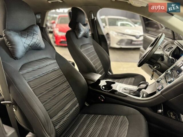 Сірий Форд Фьюжен, об'ємом двигуна 2.49 л та пробігом 213 тис. км за 10499 $, фото 20 на Automoto.ua