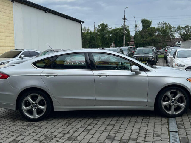 Серый Форд Фьюжн, объемом двигателя 2 л и пробегом 156 тыс. км за 10900 $, фото 1 на Automoto.ua