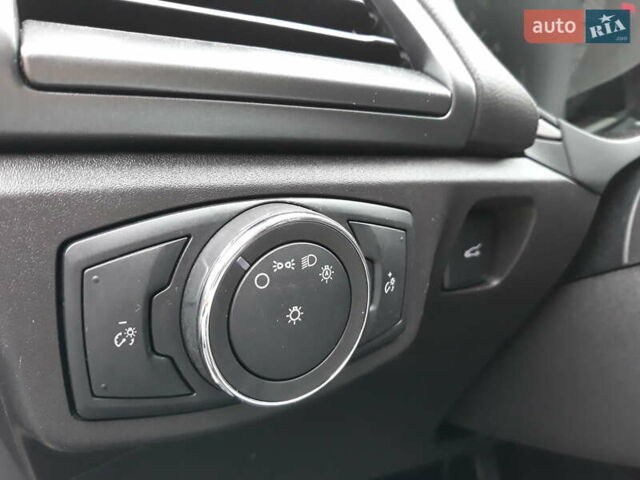 Серый Форд Фьюжн, объемом двигателя 2.5 л и пробегом 139 тыс. км за 9000 $, фото 11 на Automoto.ua