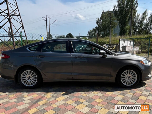 Сірий Форд Фьюжен, об'ємом двигуна 2 л та пробігом 160 тис. км за 13600 $, фото 7 на Automoto.ua