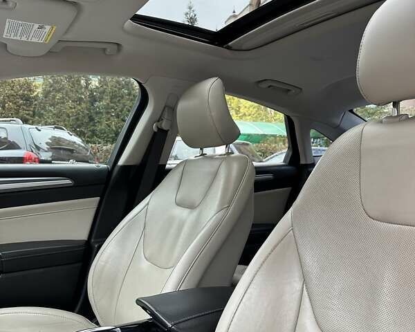 Серый Форд Фьюжн, объемом двигателя 0 л и пробегом 205 тыс. км за 10600 $, фото 11 на Automoto.ua