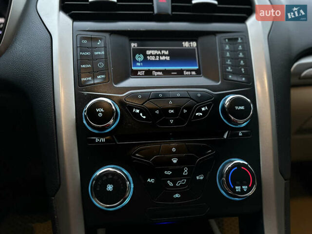 Сірий Форд Фьюжен, об'ємом двигуна 2.49 л та пробігом 290 тис. км за 8899 $, фото 51 на Automoto.ua