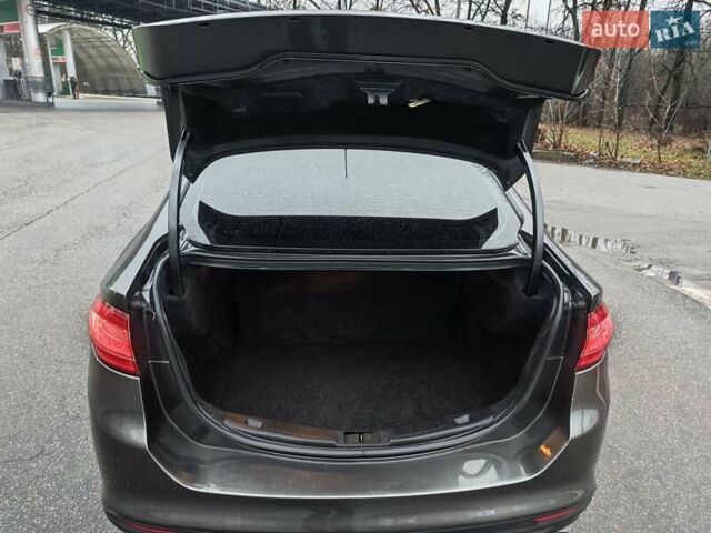 Серый Форд Фьюжн, объемом двигателя 2.49 л и пробегом 180 тыс. км за 9999 $, фото 12 на Automoto.ua