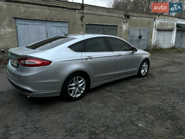 Сірий Форд Фьюжен, об'ємом двигуна 2.49 л та пробігом 290 тис. км за 8899 $, фото 12 на Automoto.ua