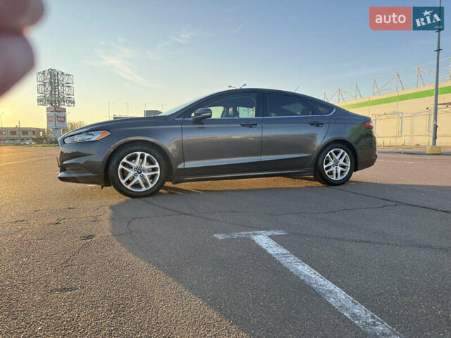 Сірий Форд Фьюжен, об'ємом двигуна 2.49 л та пробігом 214 тис. км за 9500 $, фото 7 на Automoto.ua