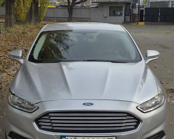 Серый Форд Фьюжн, объемом двигателя 2.49 л и пробегом 184 тыс. км за 9800 $, фото 4 на Automoto.ua