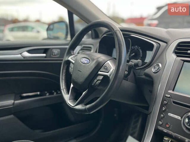 Форд Фьюжн 2015 в Коломые на Automoto.ua Серый Форд Фьюжн, объемом двигателя 2 л и пробегом 165 тыс. км за 10500 $, фото 15 на Automoto.ua