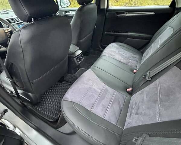 Серый Форд Фьюжн, объемом двигателя 2.5 л и пробегом 163 тыс. км за 10700 $, фото 3 на Automoto.ua