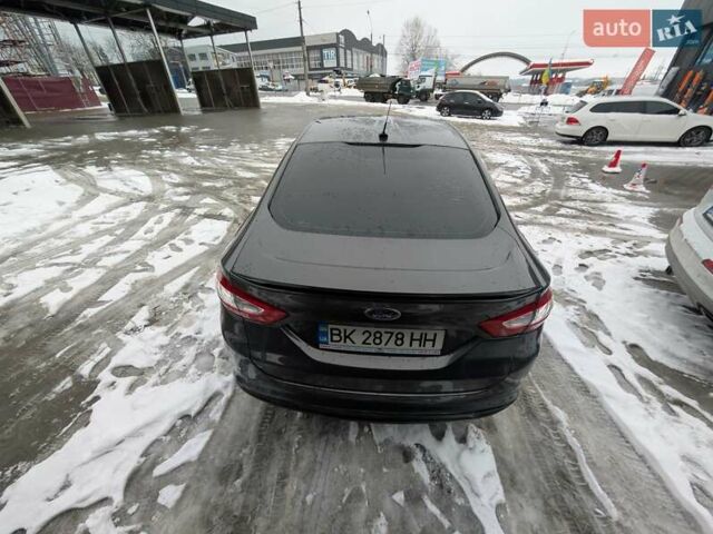Сірий Форд Фьюжен, об'ємом двигуна 0 л та пробігом 165 тис. км за 10300 $, фото 15 на Automoto.ua