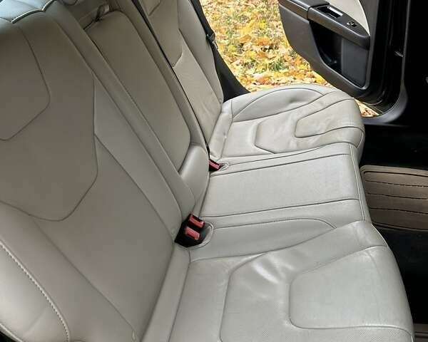 Серый Форд Фьюжн, объемом двигателя 0 л и пробегом 205 тыс. км за 10600 $, фото 14 на Automoto.ua