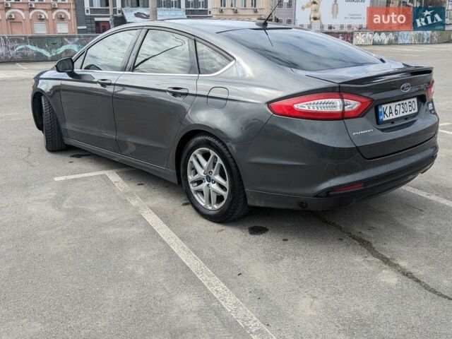 Серый Форд Фьюжн, объемом двигателя 2.5 л и пробегом 263 тыс. км за 8400 $, фото 3 на Automoto.ua