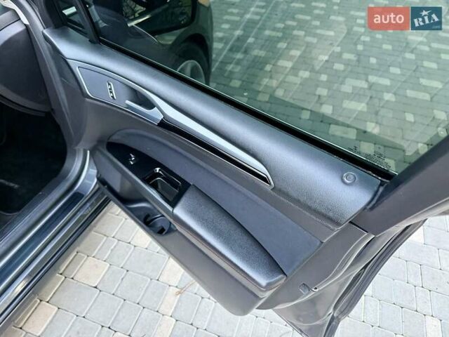 Сірий Форд Фьюжен, об'ємом двигуна 2 л та пробігом 163 тис. км за 8300 $, фото 40 на Automoto.ua