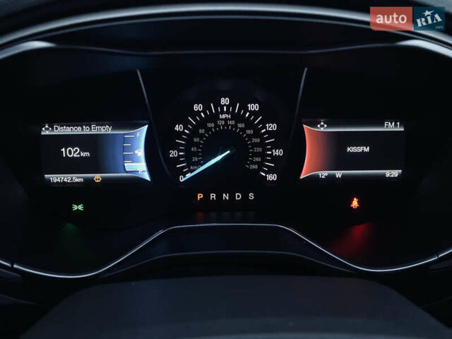 Серый Форд Фьюжн, объемом двигателя 2.49 л и пробегом 194 тыс. км за 9300 $, фото 20 на Automoto.ua