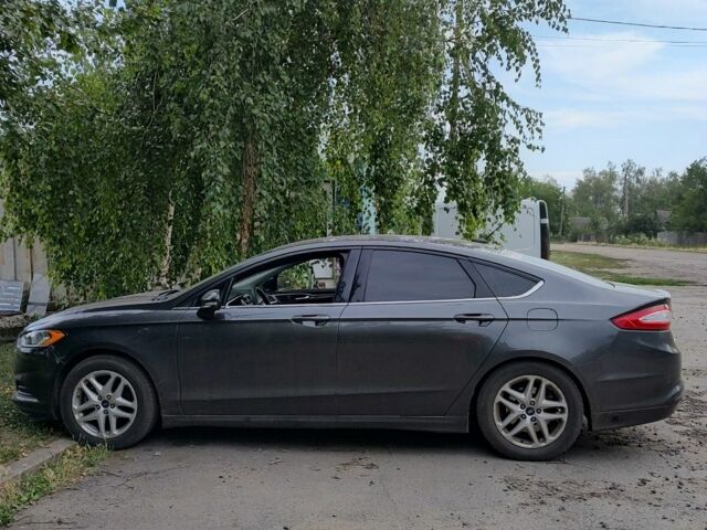 Серый Форд Фьюжн, объемом двигателя 2.5 л и пробегом 205 тыс. км за 9750 $, фото 1 на Automoto.ua
