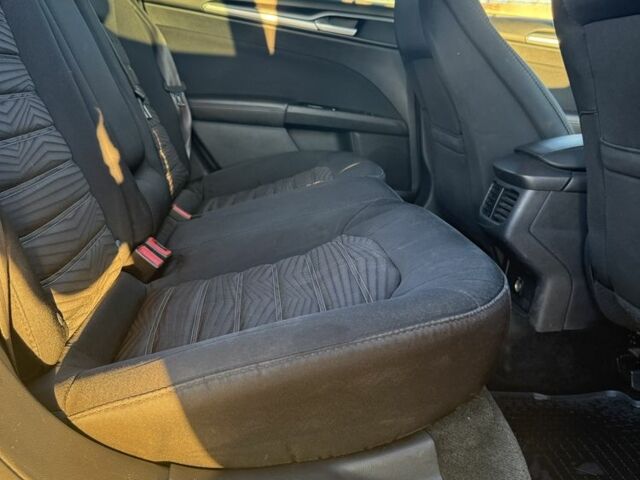 Сірий Форд Фьюжен, об'ємом двигуна 2.5 л та пробігом 214 тис. км за 9850 $, фото 14 на Automoto.ua