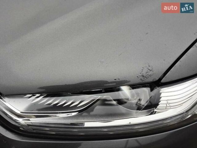 Сірий Форд Фьюжен, об'ємом двигуна 2 л та пробігом 155 тис. км за 12500 $, фото 21 на Automoto.ua