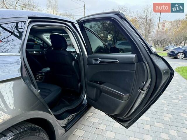 Сірий Форд Фьюжен, об'ємом двигуна 2 л та пробігом 163 тис. км за 8300 $, фото 58 на Automoto.ua