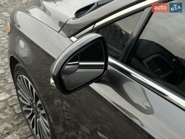 Сірий Форд Фьюжен, об'ємом двигуна 2 л та пробігом 174 тис. км за 14500 $, фото 20 на Automoto.ua